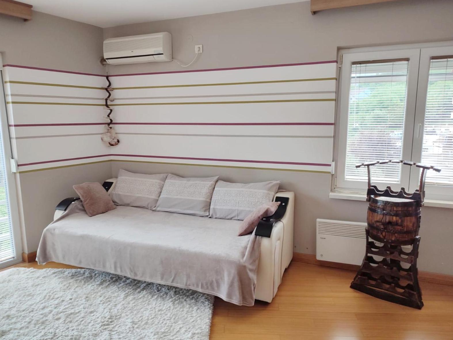 Apartman Lux Sneznik Врнячка-Баня Экстерьер фото