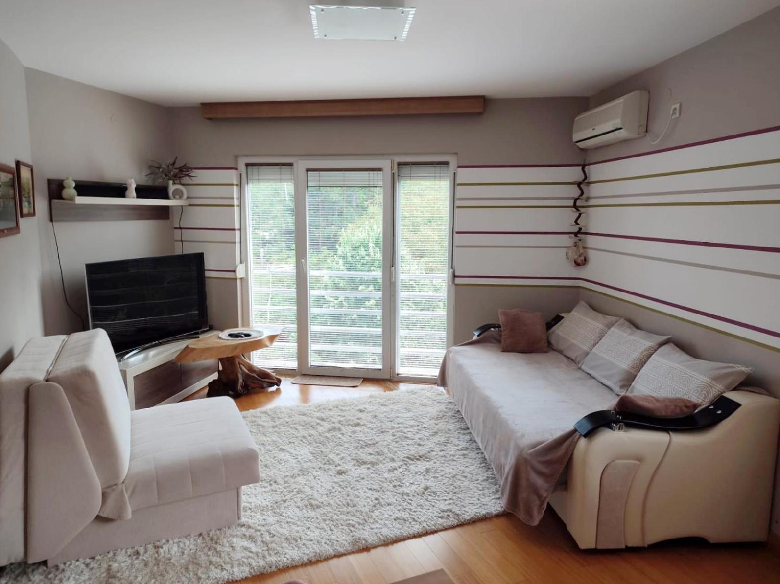 Apartman Lux Sneznik Врнячка-Баня Экстерьер фото
